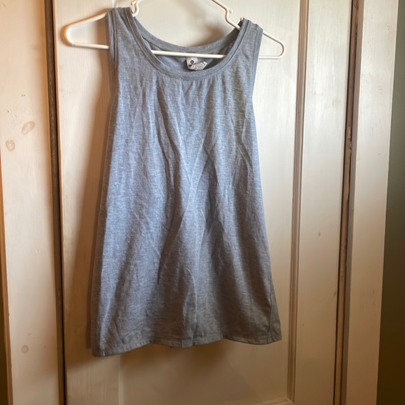 90 degrees gray workout tank - Picture 1 of 3